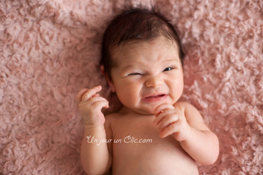 photographe-cholet-49-photo-nouveau-né-bébé-famille-12