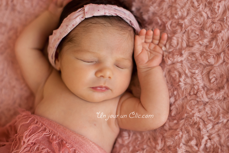 photographe-cholet-49-photo-nouveau-né-bébé-famille-14