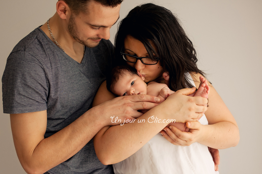 photographe-cholet-49-photo-nouveau-né-bébé-famille-8