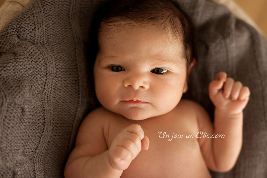 photographe-cholet-49-photo-nouveau-né-bébé-famille-9